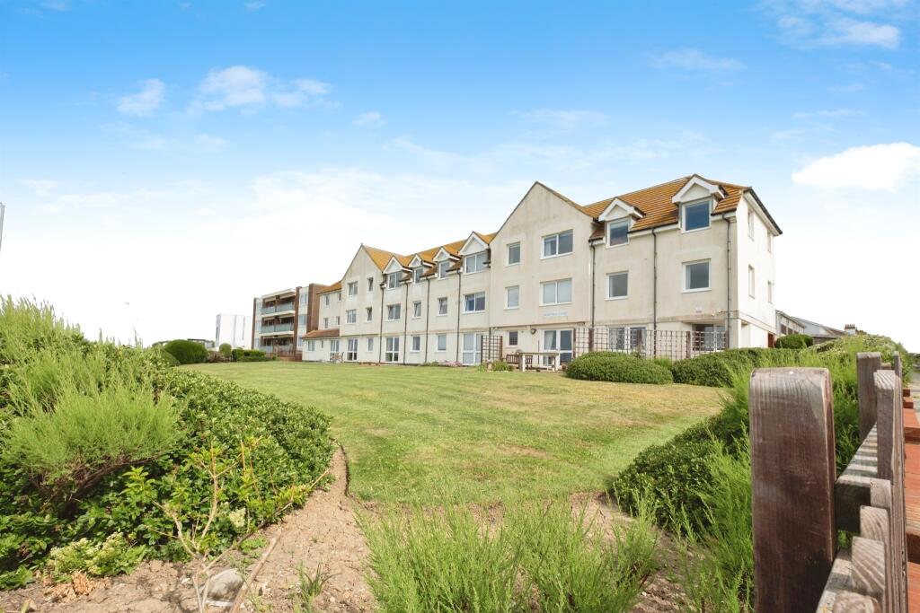 Main image of property: Marine Parade, SEAFORD