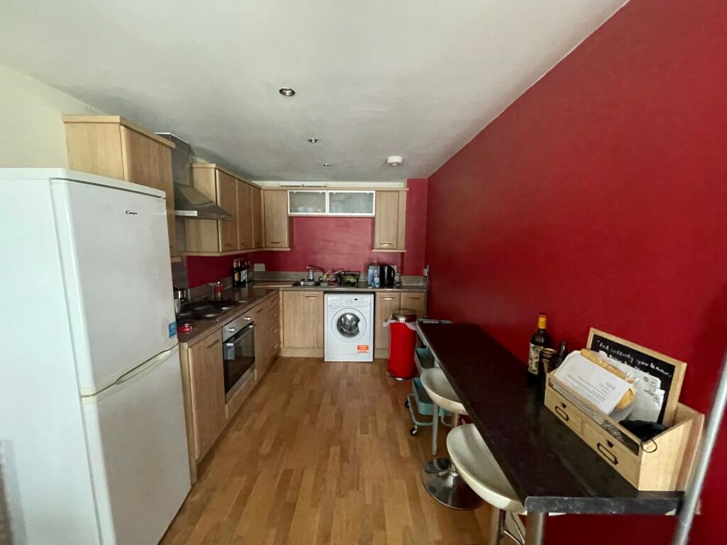 2 bedroom apartment for sale in Ashdown Court, Knottingley, WF11