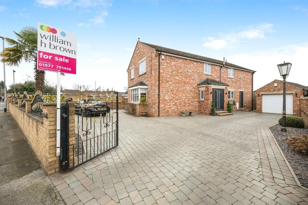 Main image of property: Little Hemsworth, Hemsworth, PONTEFRACT