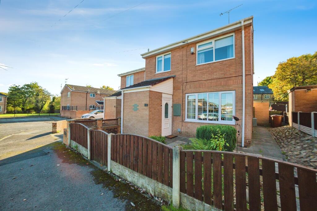 Main image of property: Kirkby Close, South Kirkby, Pontefract