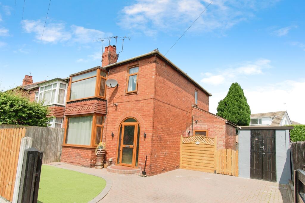 Main image of property: Baghill Lane, PONTEFRACT