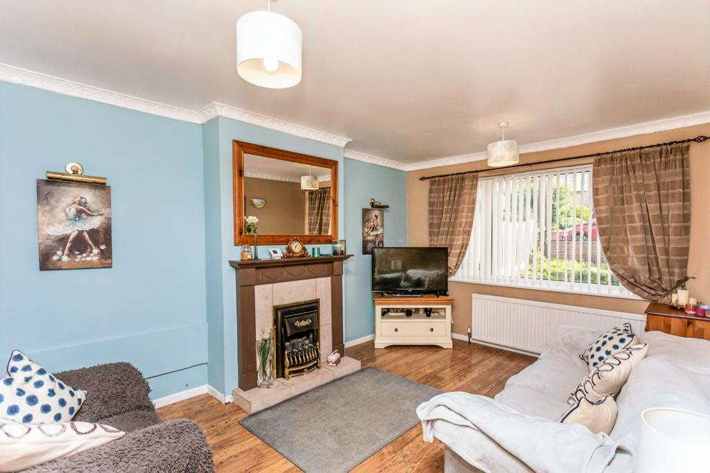 2 bedroom semidetached bungalow for sale in Springvale Rise, Hemsworth