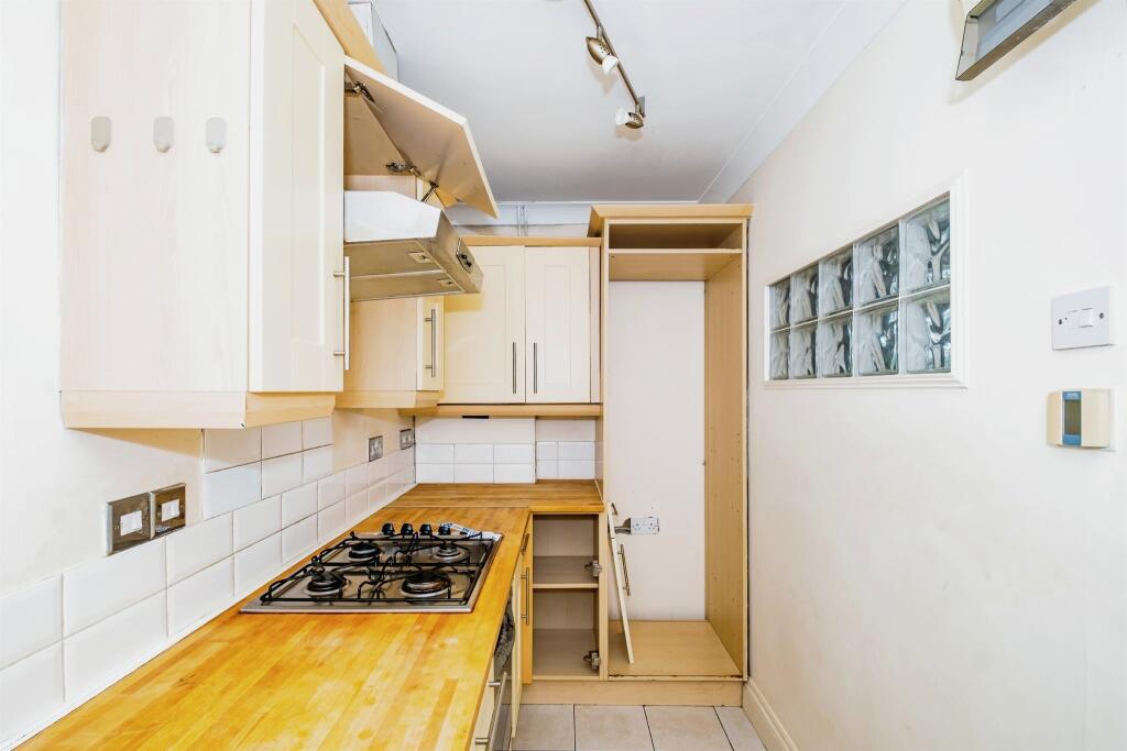 Additional property image - Chanctonbury Drive, Shoreham-By-Sea