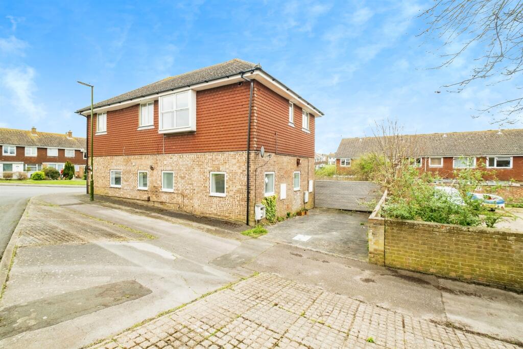 Additional property image - Chanctonbury Drive, Shoreham-By-Sea