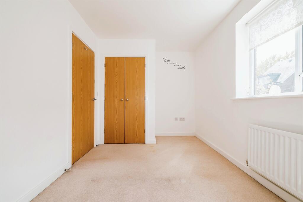 Additional property image - Amber Close, Shoreham-By-Sea