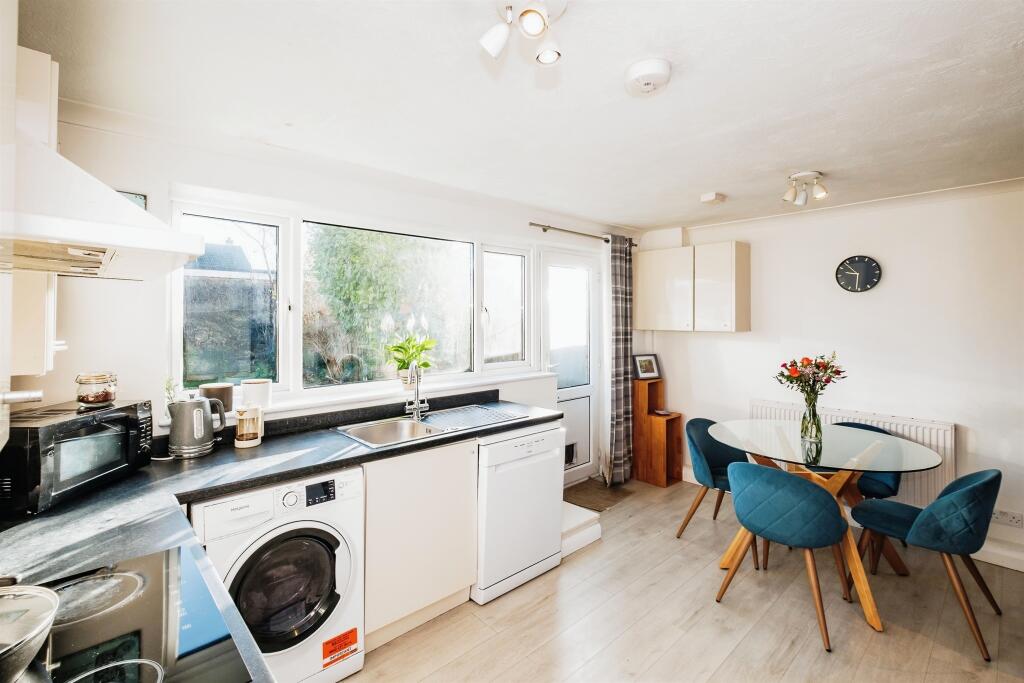 Additional property image - Downsway, Shoreham-By-Sea