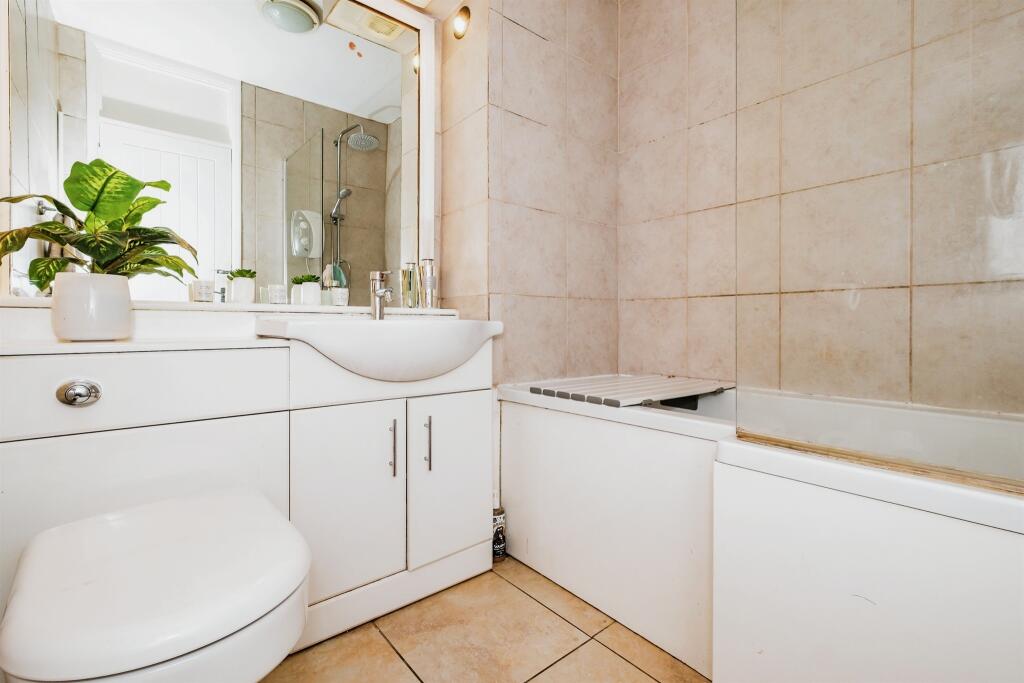 Additional property image - Emerald Quay, Shoreham-By-Sea
