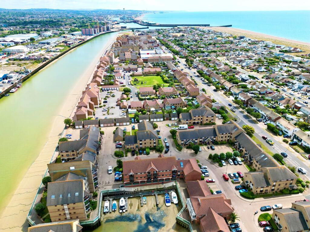 Additional property image - Emerald Quay, Shoreham-By-Sea