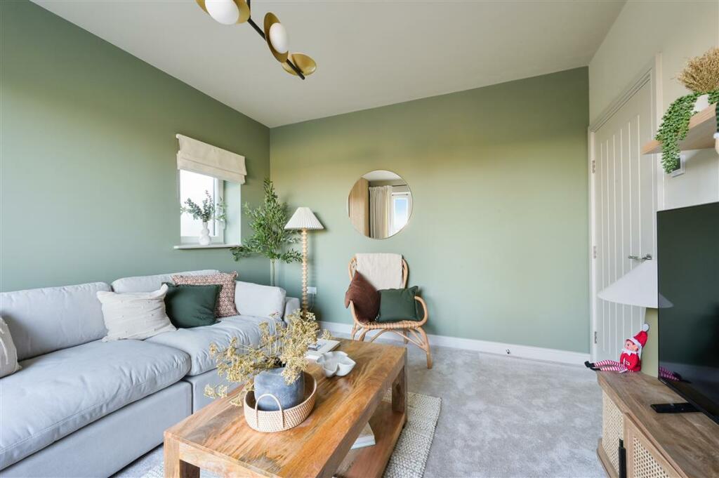 Additional property image - Manor Hall Road, Southwick, Brighton
