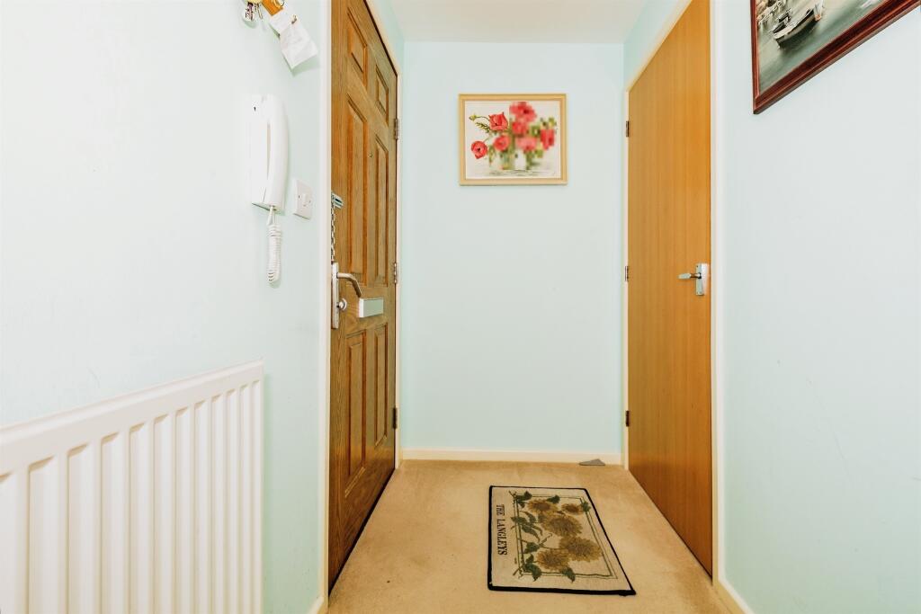 Additional property image - Ropetackle, Shoreham-By-Sea
