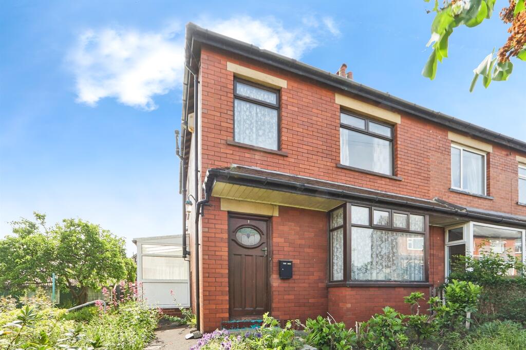 Main image of property: Merton Gardens, Farsley, Pudsey