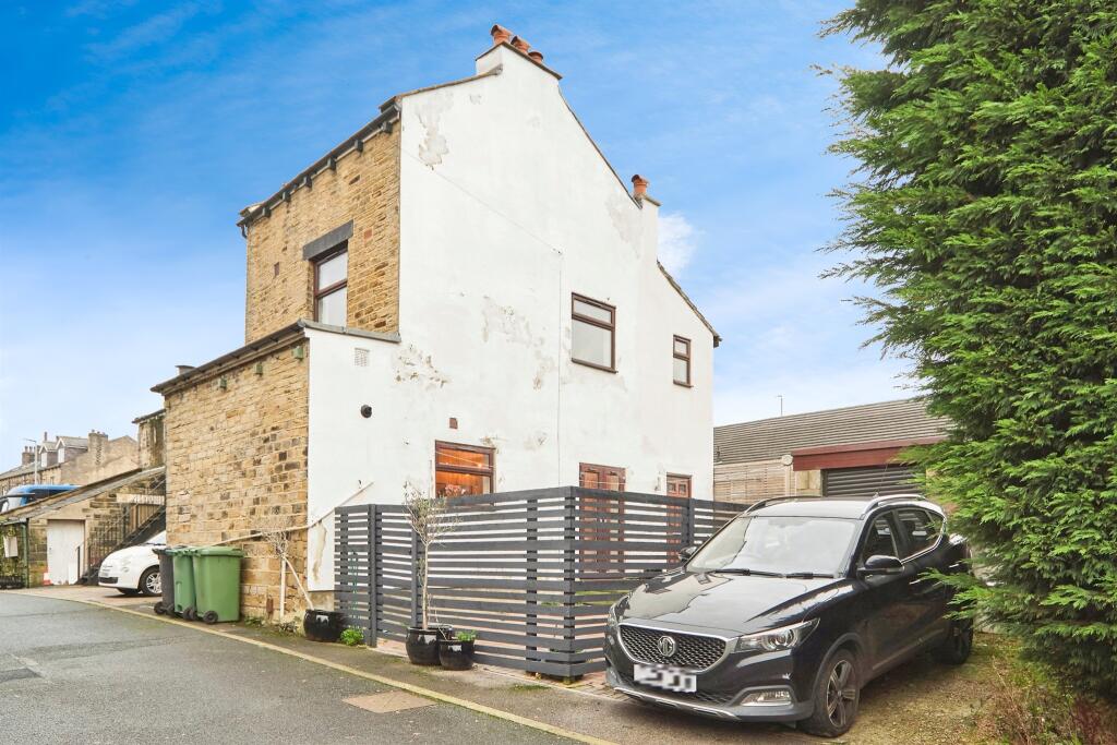 Main image of property: Providence Place, Stanningley, Pudsey