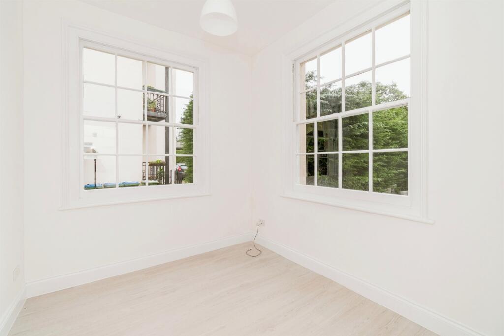 2 bedroom apartment for sale in Carlton Crescent, Southampton, SO15