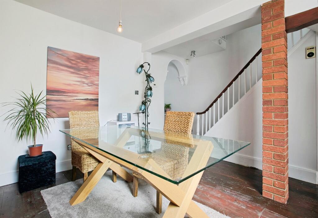 Main image of property: Cedar Road, Southampton