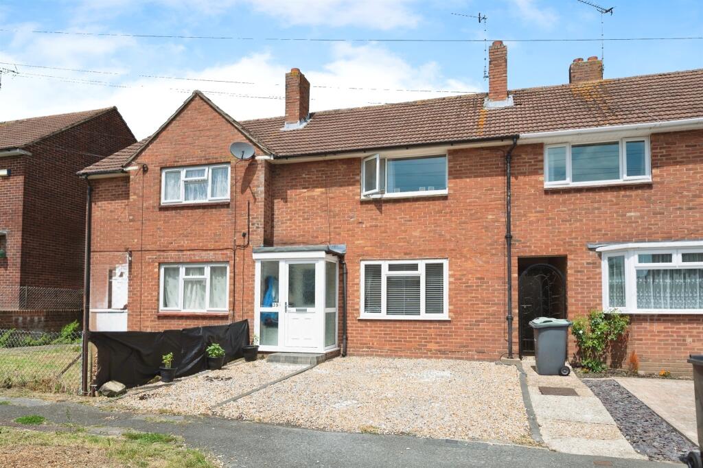 Main image of property: Farringdon Road, Havant