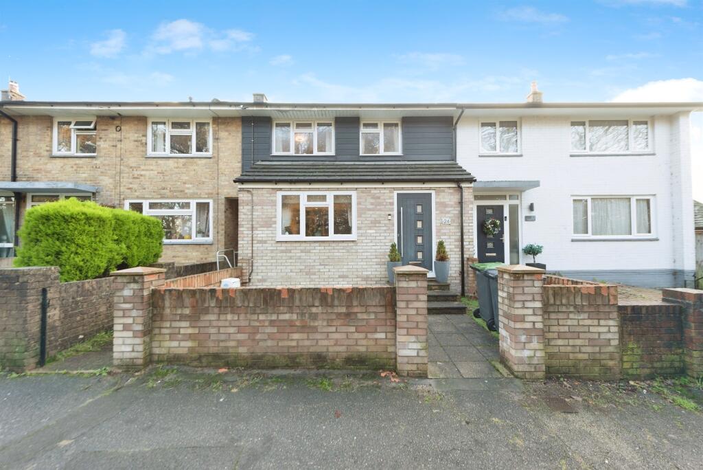 Main image of property: Wakefords Way, Havant