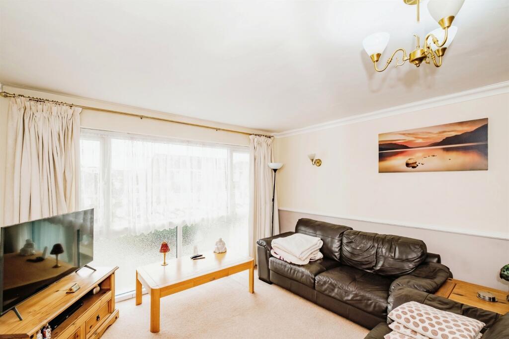 Additional property image - Timberleys, LITTLEHAMPTON