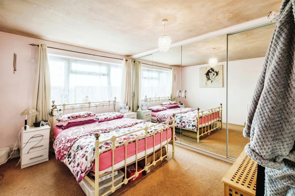 Additional property image - Timberleys, LITTLEHAMPTON
