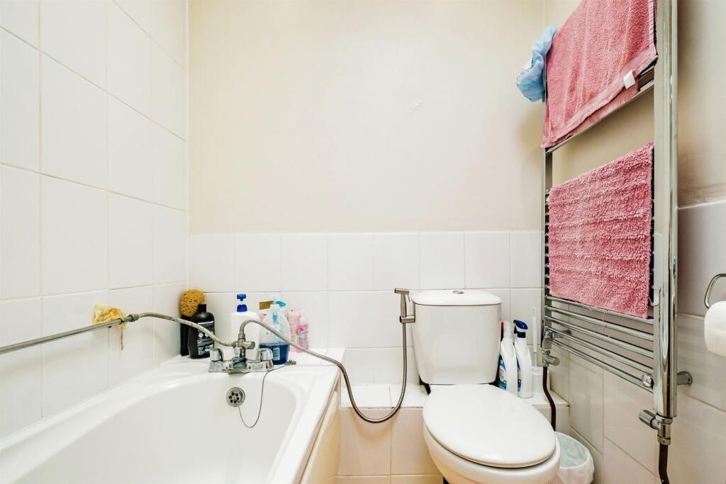 Additional property image - Timberleys, LITTLEHAMPTON