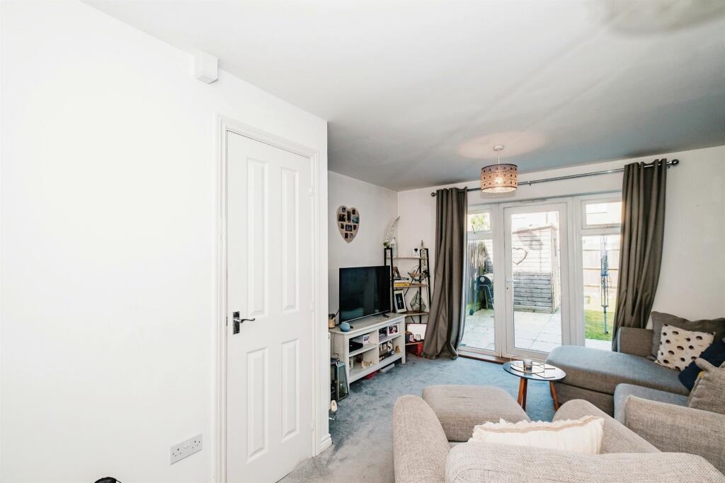 Additional property image - Gratwicke Drive, Wick, Littlehampton