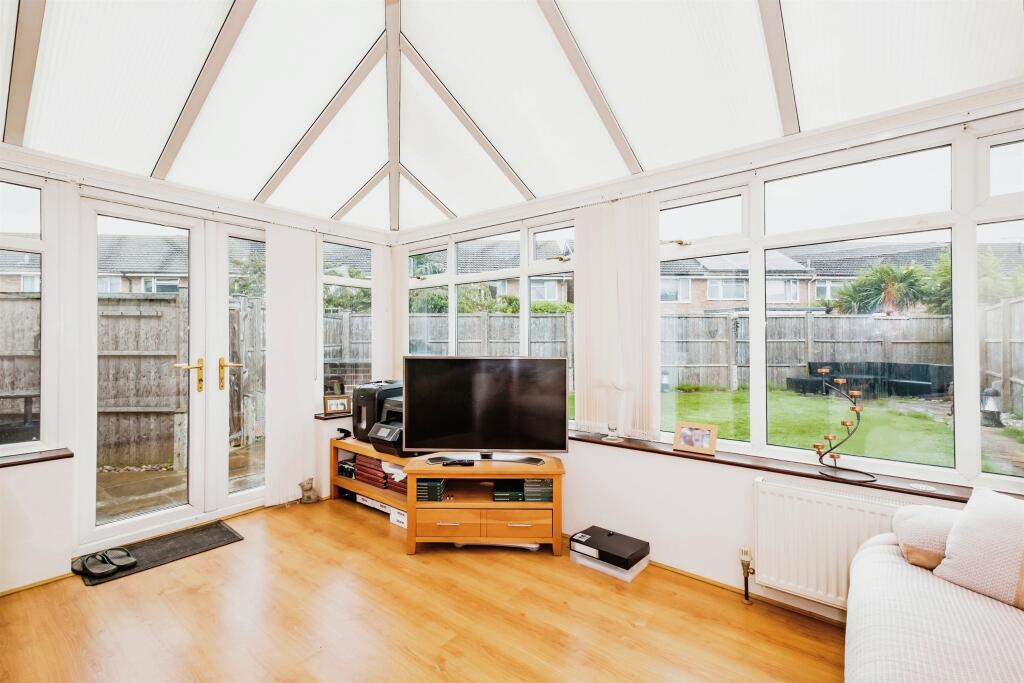 Additional property image - Longships, Littlehampton