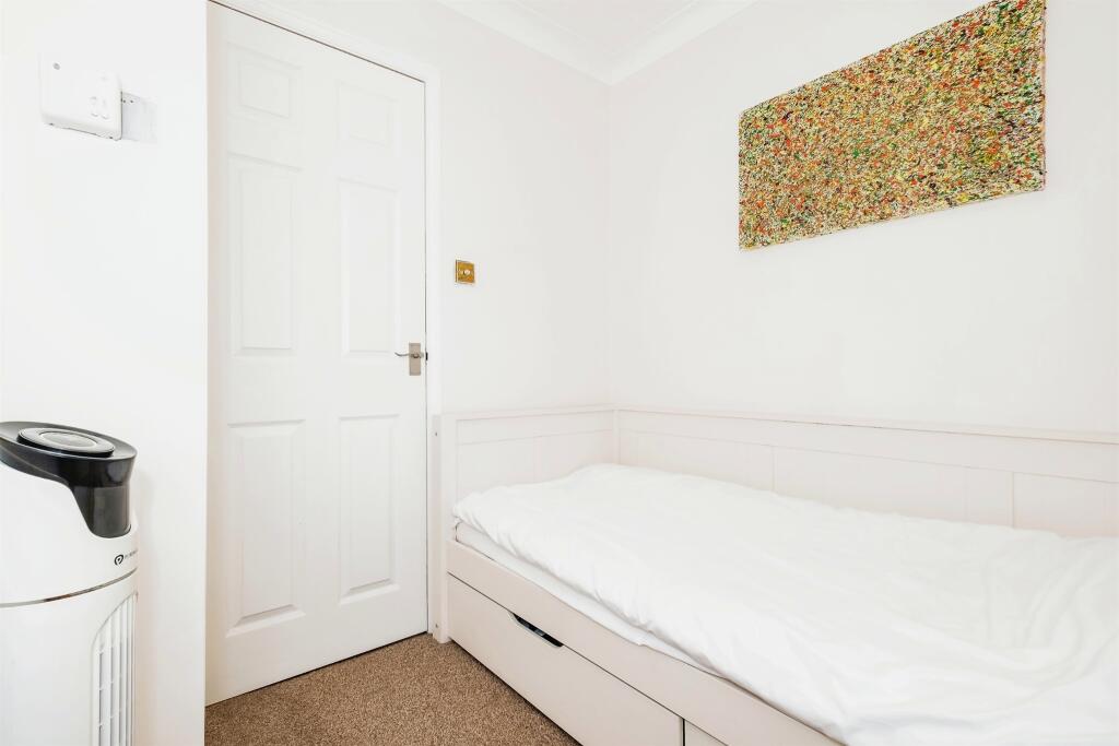 Additional property image - Longships, Littlehampton