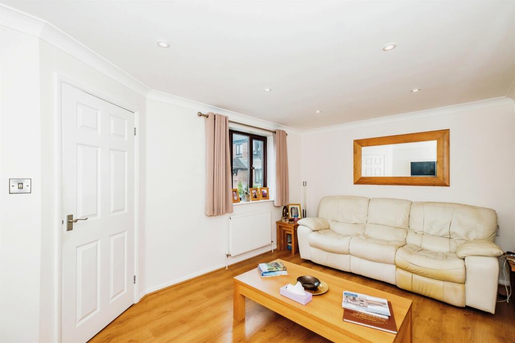 Additional property image - Longships, Littlehampton