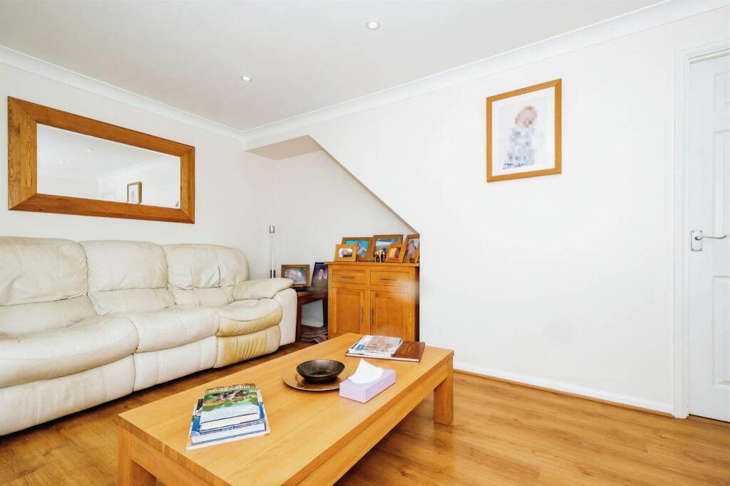 Additional property image - Longships, Littlehampton