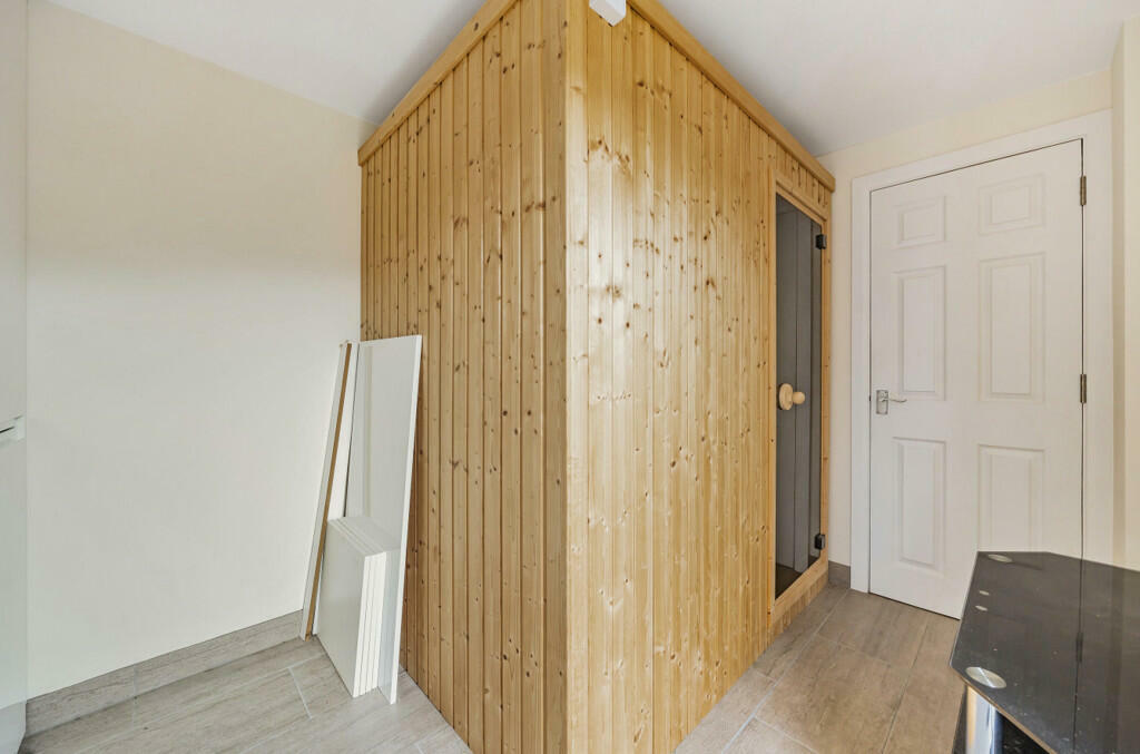 Additional property image - Longships, Littlehampton