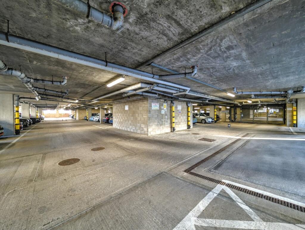 Additional property image - Eirene Road, Goring-By-Sea, Worthing