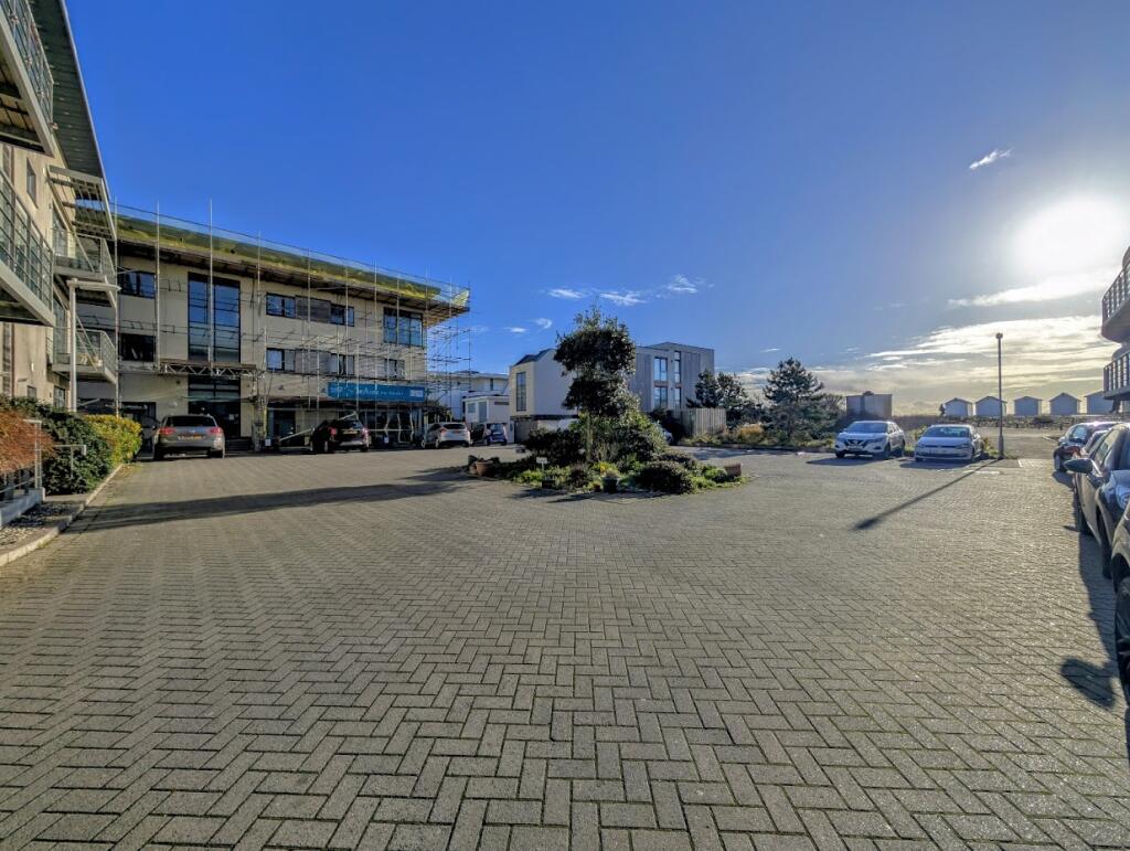 Additional property image - Eirene Road, Goring-By-Sea, Worthing