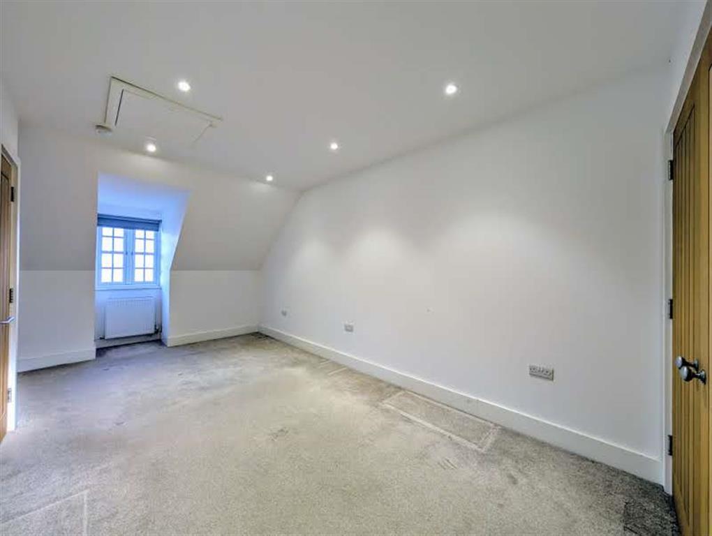Additional property image - Ollivers Chase, Goring-By-Sea, Worthing