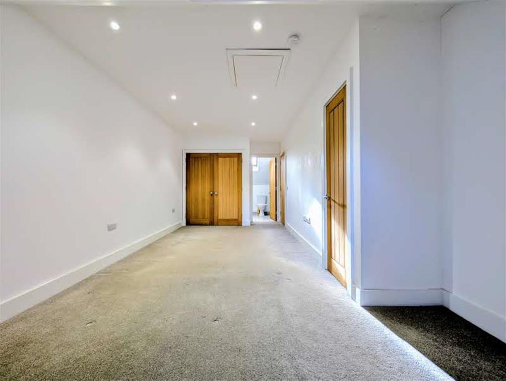 Additional property image - Ollivers Chase, Goring-By-Sea, Worthing