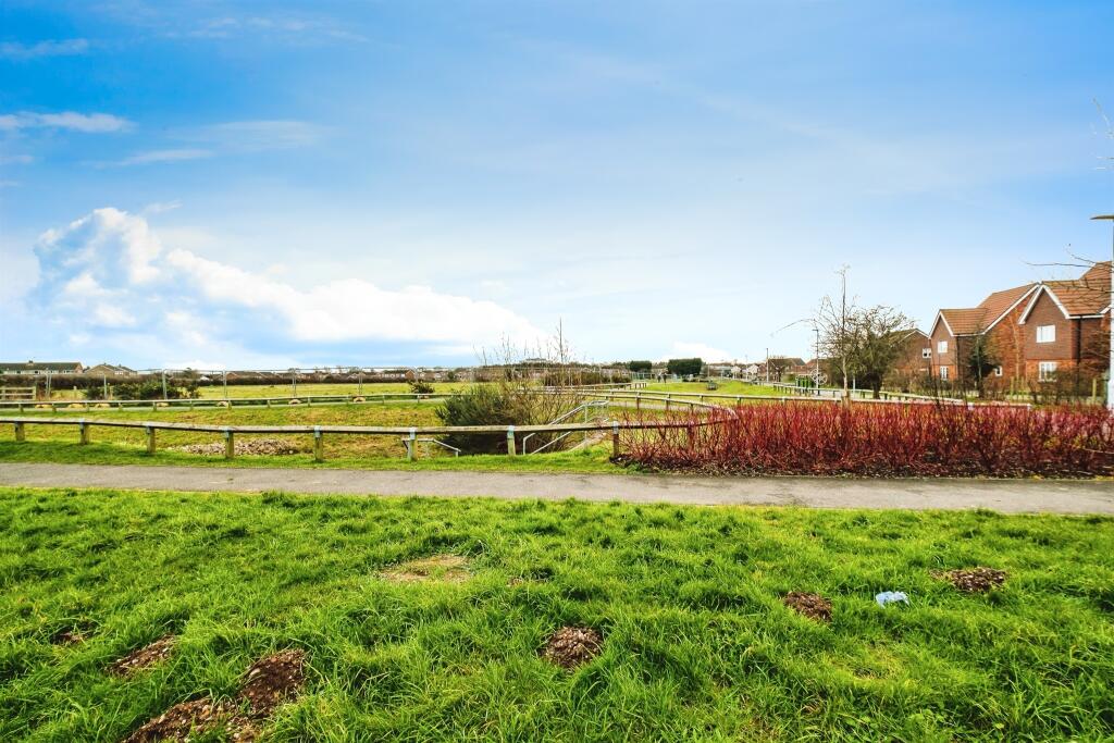 Additional property image - Snapdragon Lane, Worthing