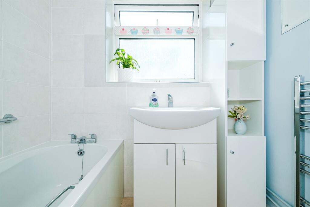 Additional image 8 of Sea Place, Goring-By-Sea, Worthing