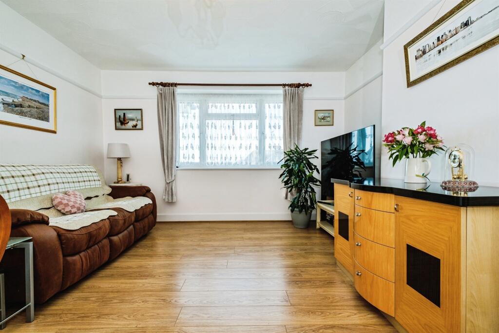 Additional image 2 of Sea Place, Goring-By-Sea, Worthing