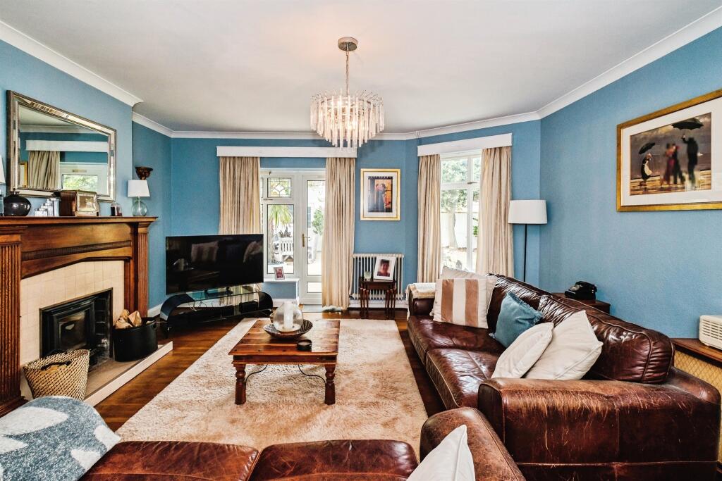 Additional image 3 of Shaftesbury Avenue, Goring-By-Sea, Worthing