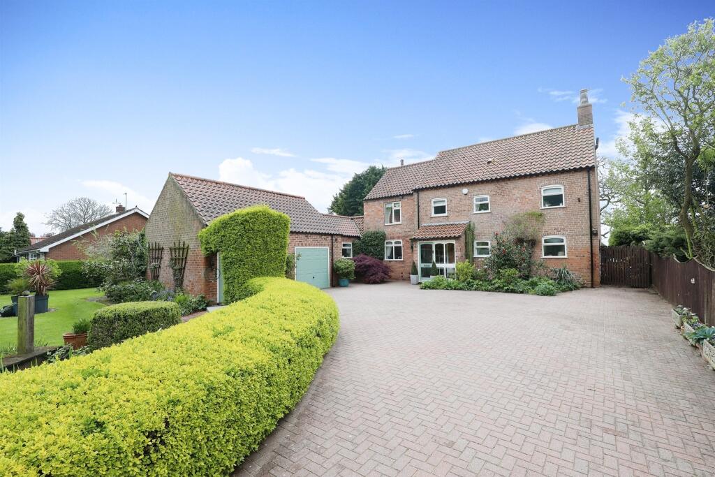 4 bedroom character property for sale in Low Holland Lane, SturtonLe