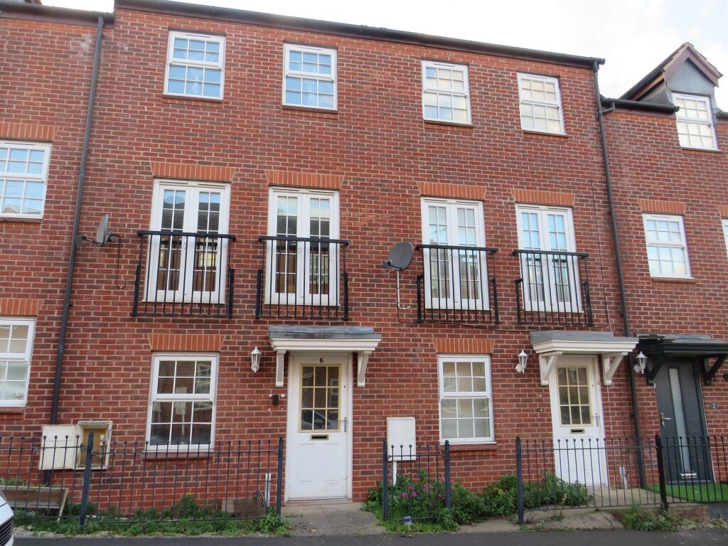 Main image of property: Willowbridge Close, Retford