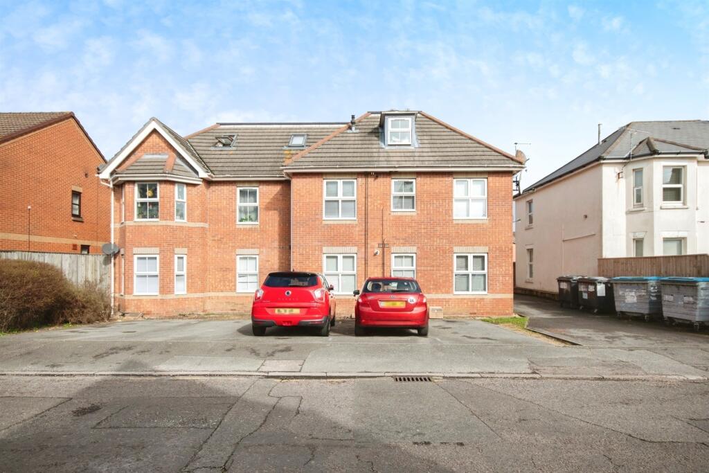 Additional property image - Malmesbury Park Place, Bournemouth