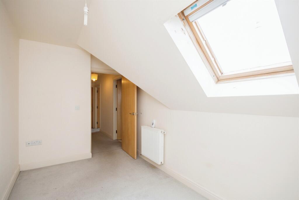 Additional property image - Charminster Avenue, Bournemouth