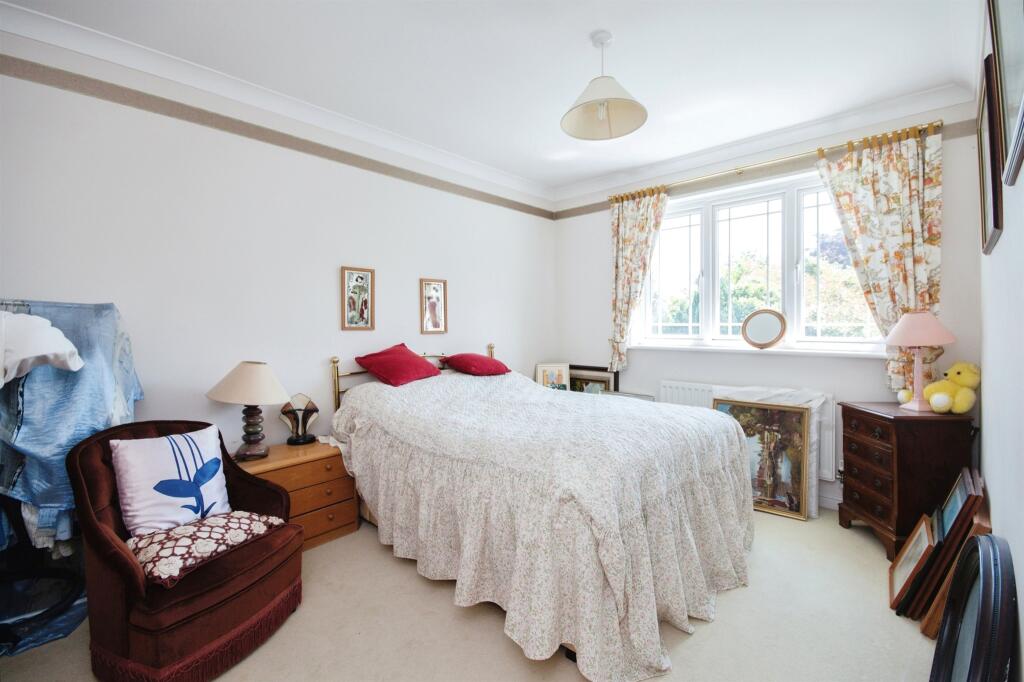 Additional property image - Lake Grove Road, New Milton