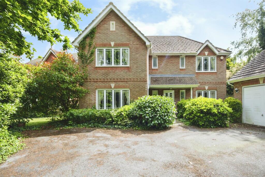 Additional property image - Lake Grove Road, New Milton