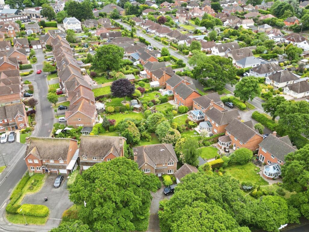 Additional property image - Lake Grove Road, New Milton