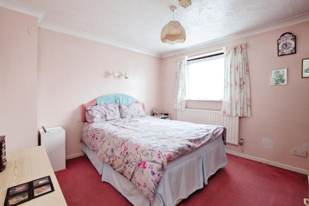 Additional property image - Plantagenet Crescent, Bournemouth