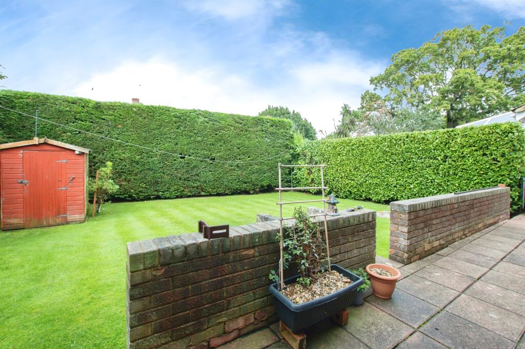 Additional property image - Plantagenet Crescent, Bournemouth