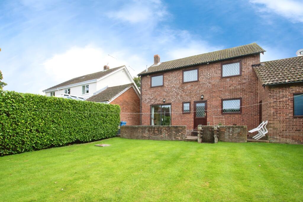 Additional property image - Plantagenet Crescent, Bournemouth