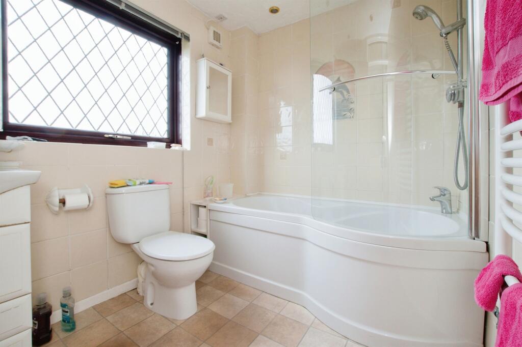 Additional property image - Plantagenet Crescent, Bournemouth