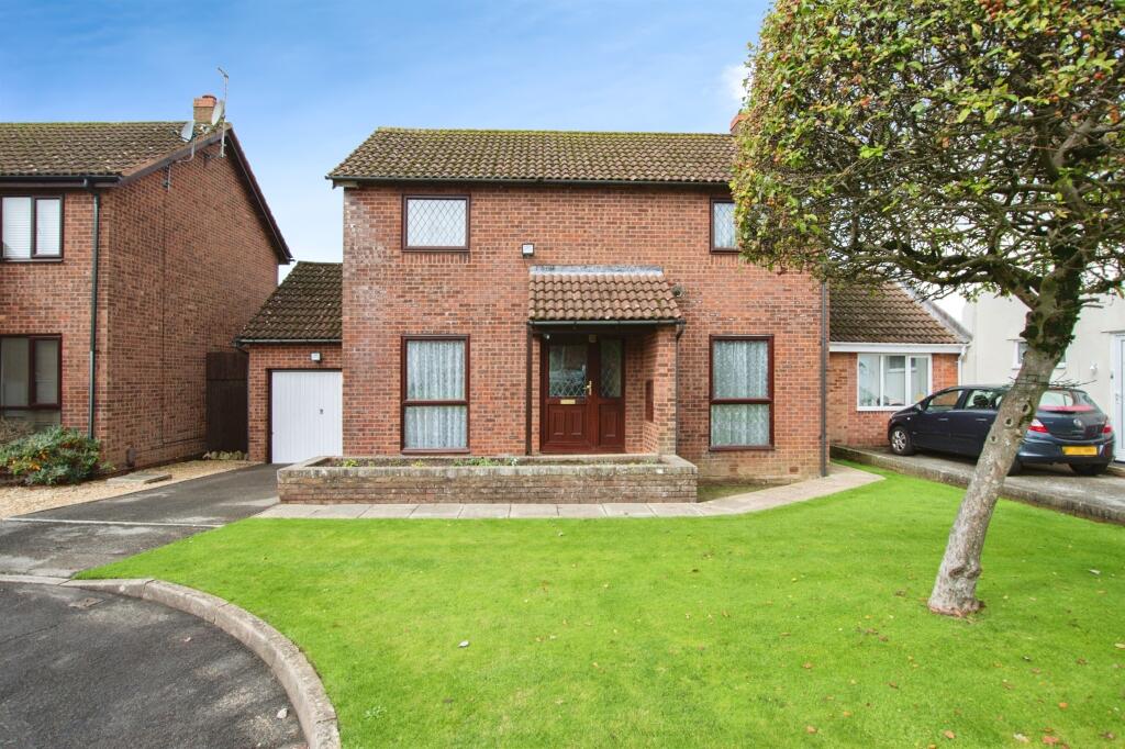 Additional property image - Plantagenet Crescent, Bournemouth