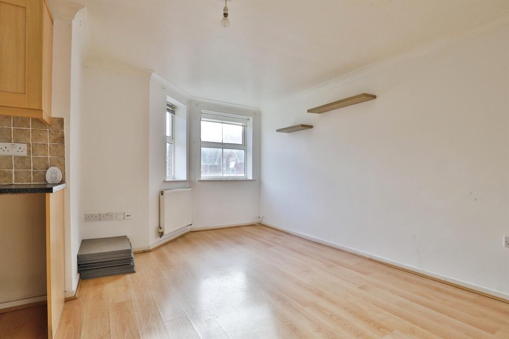 Additional property image - Carysfort Road, Bournemouth